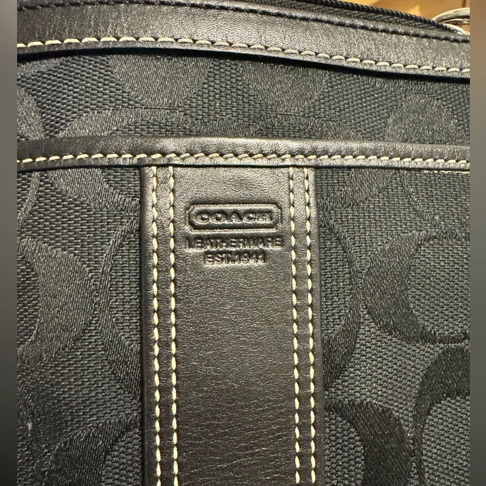 Coach Black signature C pattern crossbody-6016